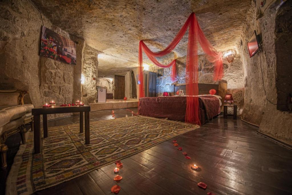 Cappadocia Antique Gelveri Cave Hotel Guzelyurt Eksteriør billede